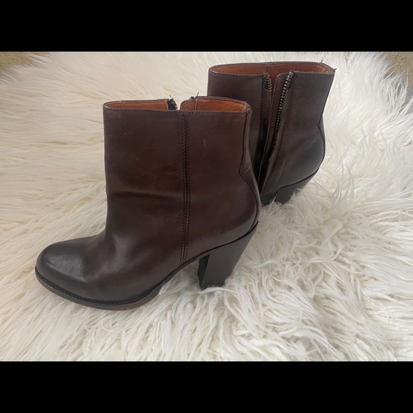 Frye Jenny Bootie - Picture 1 of 7